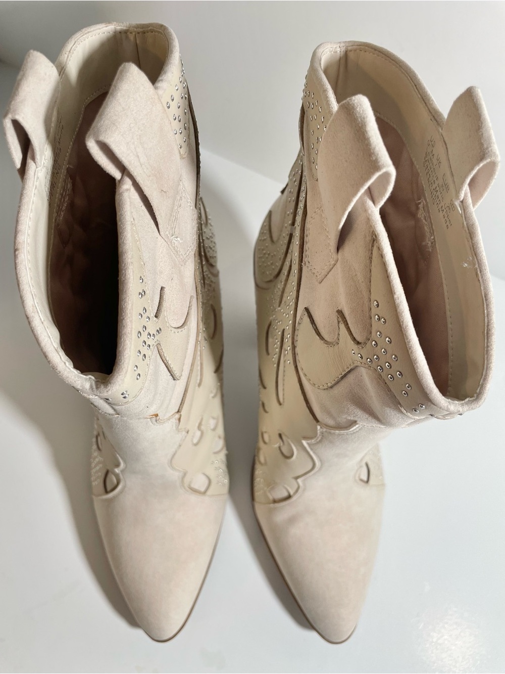 CARLOS SANTANA Cream Western Ankle Boots with Stud Detail - Picture 13 of 15